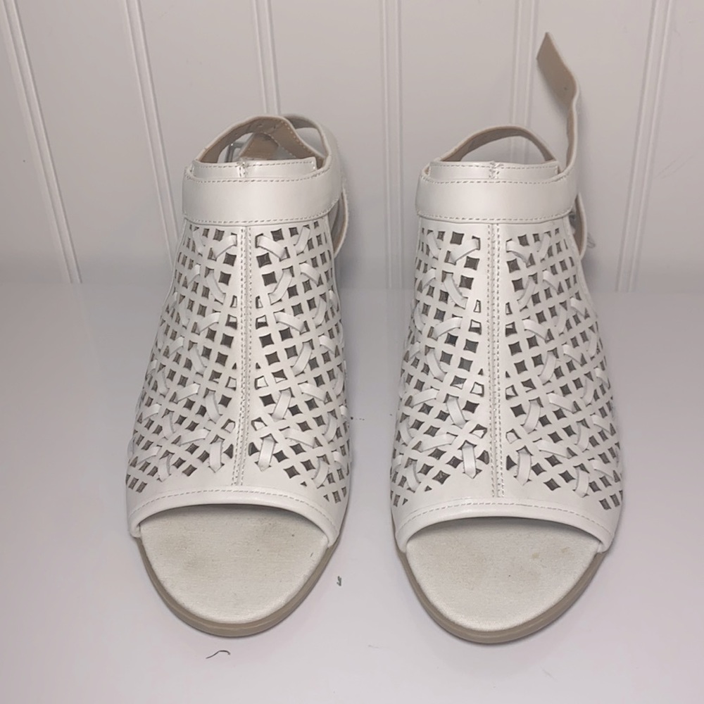 Franco Sarto white monogram leather heel/sandal .